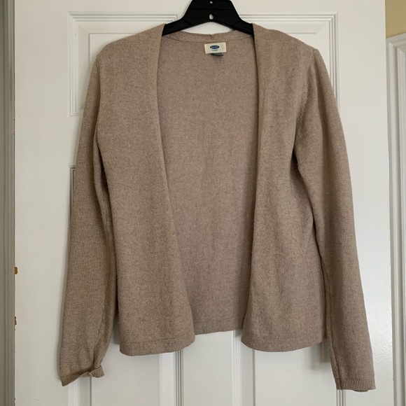 Cardigan - Picture 1 of 1